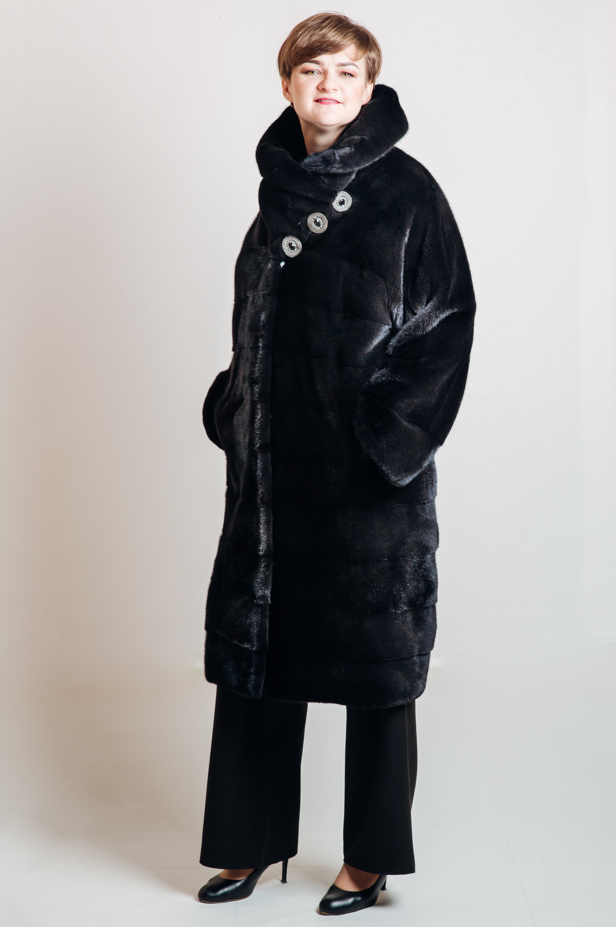 Пальто женское мех норка, цвет BLACK